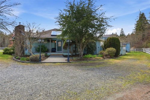 792 Bennett Rd, Qualicum Beach, BC 