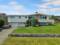 52 Murphy St SOUTHCampbell River, BC V9W 1Y4
