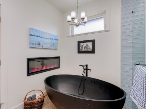 1865 Highland Ridge Rd, Shawnigan Lake, BC 