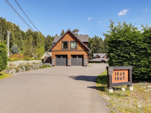 1865 Highland Ridge Rd, Shawnigan Lake, BC 