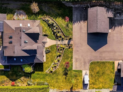 1865 Highland Ridge Rd, Shawnigan Lake, BC 