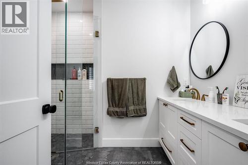 6 Heathview Trail, Leamington, ON - Indoor Photo Showing Bathroom