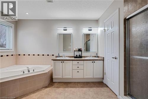 99 Udvari Crescent, Kitchener, ON - Indoor Photo Showing Bathroom