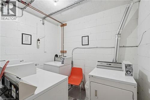 1254 Fennell Avenue E, Hamilton, ON - Indoor Photo Showing Laundry Room