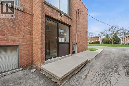 1254 Fennell Avenue E, Hamilton, ON - Outdoor