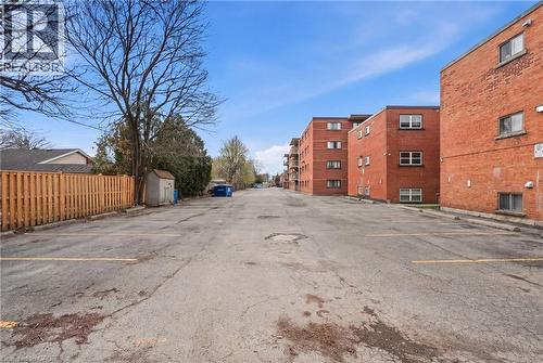 1254 Fennell Avenue E, Hamilton, ON - Outdoor