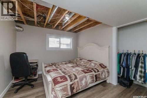 35 Lake Avenue, Jackfish Lake, SK - Indoor Photo Showing Bedroom