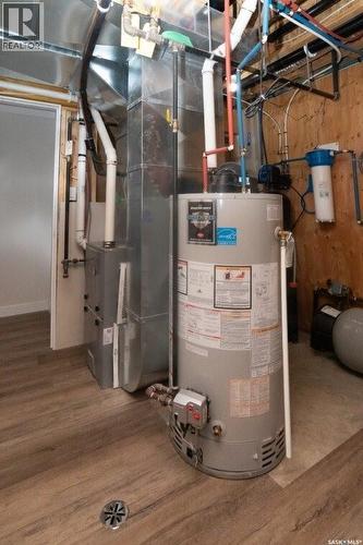 35 Lake Avenue, Jackfish Lake, SK - Indoor Photo Showing Basement