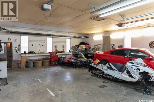 35 Lake Avenue, Jackfish Lake, SK - Indoor Photo Showing Garage