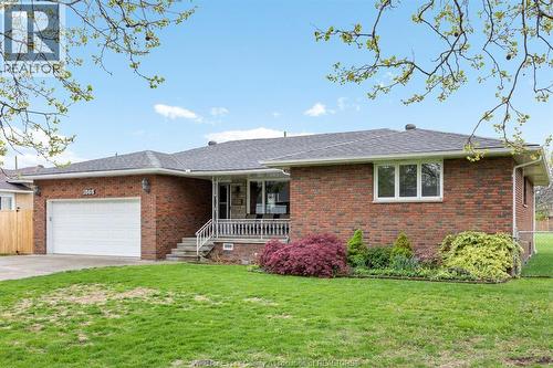 1565 ROXBOROUGH  Windsor, ON N9B 3H2