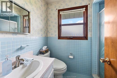 1565 Roxborough, Windsor, ON - Indoor Photo Showing Dining Room