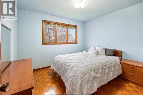1565 Roxborough, Windsor, ON - Indoor Photo Showing Other Room