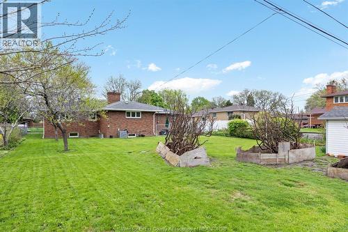 1565 Roxborough, Windsor, ON - Outdoor