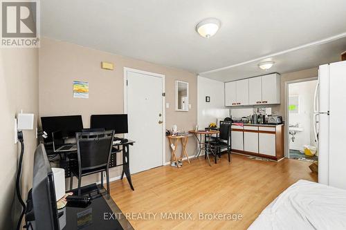 70 Bolton Street, Ottawa, ON - Indoor