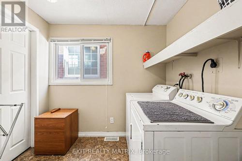 70 Bolton Street, Ottawa, ON - Indoor Photo Showing Laundry Room