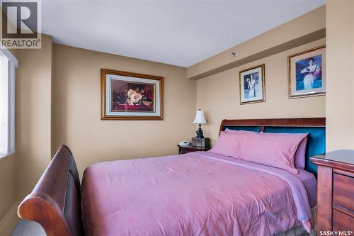 680 424 Spadina Crescent E, Saskatoon, SK - Indoor Photo Showing Bedroom