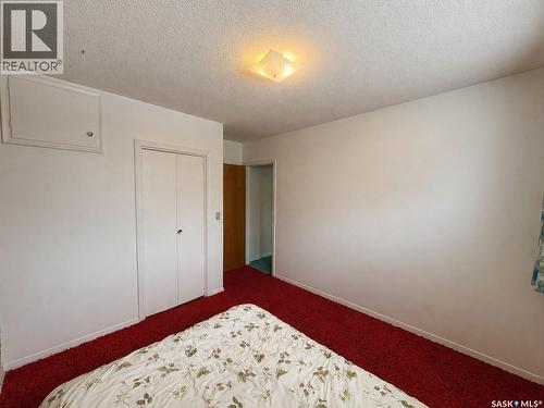 56 Marsh Crescent, Regina, SK - Indoor Photo Showing Bedroom