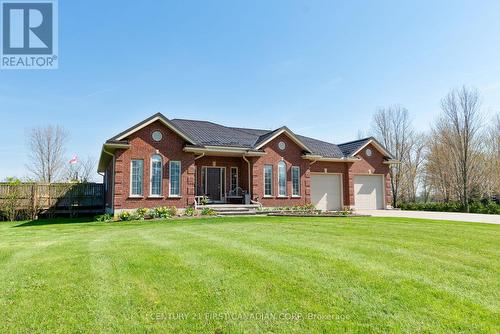 653 PETER STREET  Strathroy-Caradoc (Melbourne), ON N0L 1T0