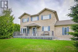 10 LEWIS DRIVE Orillia, ON L3V 7S5