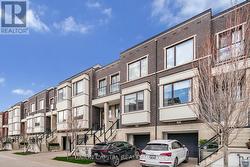 48 GENUINE LANE Richmond Hill, ON L4B 0E5