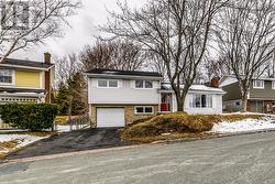 8 Donegal Place St. John's, NL A1B 3L6