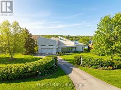 10 BECK BOULEVARD Penetanguishene, ON L9M 1C3