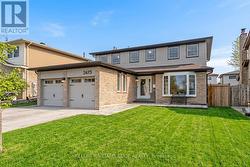 2475 CAVENDISH DRIVE  Burlington, ON L7P 4A5