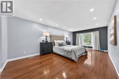 40 Old Maple Lane, Kitchener, ON - Indoor Photo Showing Bedroom