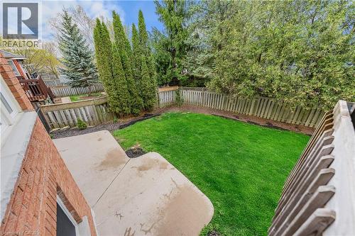 40 Old Maple Lane, Kitchener, ON - Outdoor