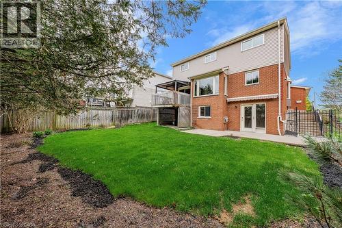 40 Old Maple Lane, Kitchener, ON - Outdoor