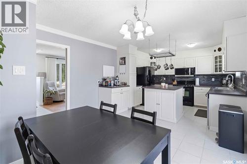 363 Candle Crescent, Saskatoon, SK - Indoor