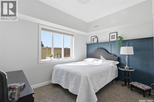 101 110 Hampton Circle, Saskatoon, SK - Indoor Photo Showing Bedroom