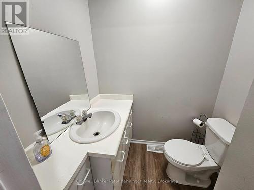2nd floor 2 piece bath - 100 Lancaster Street E, Kitchener, ON 