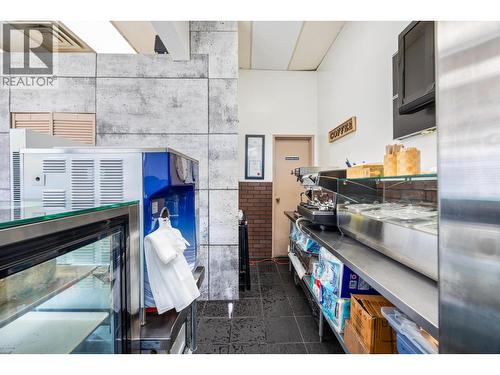 1111 Davie Street, Vancouver, BC 