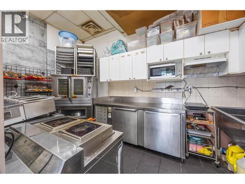 1111 Davie Street, Vancouver, BC 