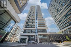 2509 - 105 ONEIDA CRESCENT Richmond Hill, ON L4B 0H6
