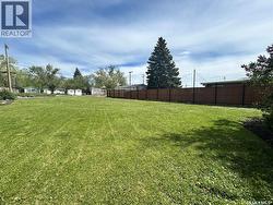 222 Osborne AVENUE Regina Beach, SK S0G 4C0