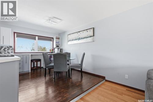 202 Coben Crescent, Saskatoon, SK - Indoor Photo Showing Dining Room