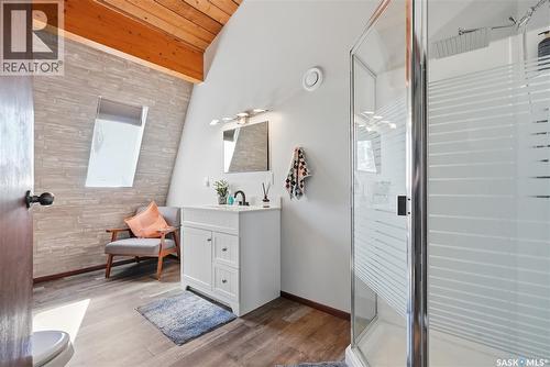202 Coben Crescent, Saskatoon, SK - Indoor Photo Showing Bathroom