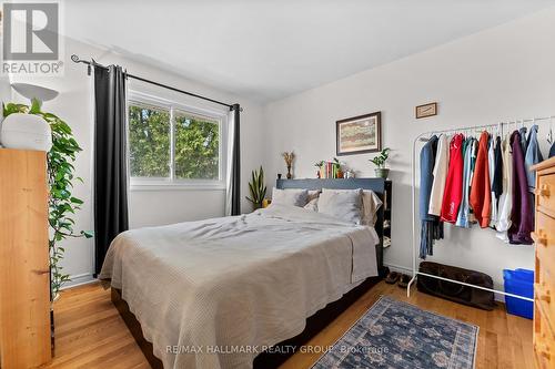 Primary Bedroom - 1318 Avenue Q, Ottawa, ON - Indoor Photo Showing Bedroom