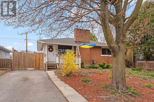1318 Avenue Q, Ottawa, ON - Outdoor