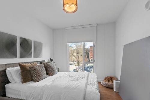 Chambre à coucher - 309-635 Rue St-Maurice, Montréal (Ville-Marie), QC - Indoor Photo Showing Bedroom