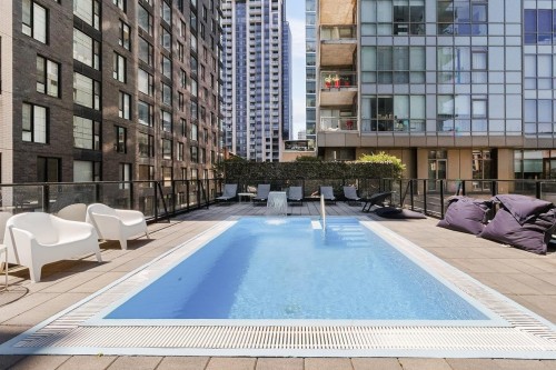 Piscine - 309-635 Rue St-Maurice, Montréal (Ville-Marie), QC - Outdoor With In Ground Pool