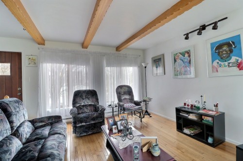 Living Room - 29 2E Avenue O., Macamic, QC - Indoor Photo Showing Living Room