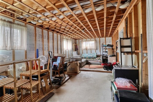 Family Room - 29 2E Avenue O., Macamic, QC - Indoor