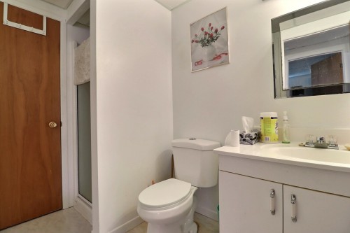 Bathroom - 29 2E Avenue O., Macamic, QC - Indoor Photo Showing Bathroom