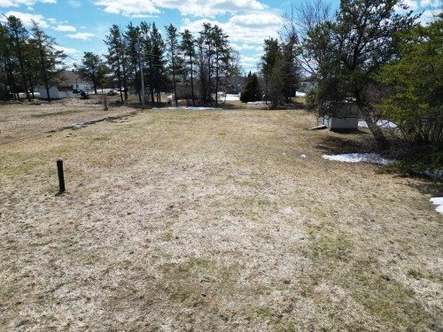 Courtyard - 29 2E Avenue O., Macamic, QC - Outdoor