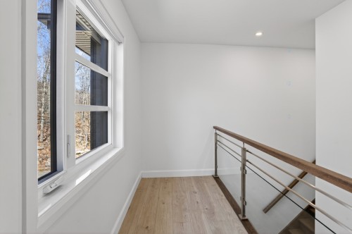 Mezzanine - 54 Rue Du Sahara, Gore, QC - Indoor Photo Showing Other Room