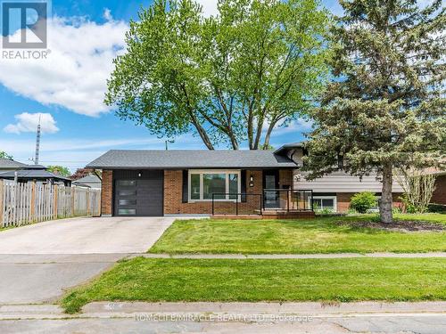 38 MARTHA COURT  Welland, ON L3C 4N2