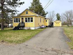 1804 Victoria Street Westville, NS B0K 2A0
